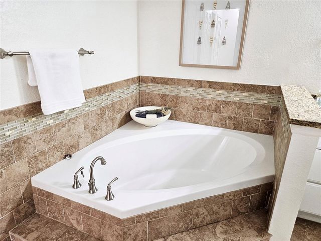 446 CLUB DRIVE, Winter Springs, FL 32708