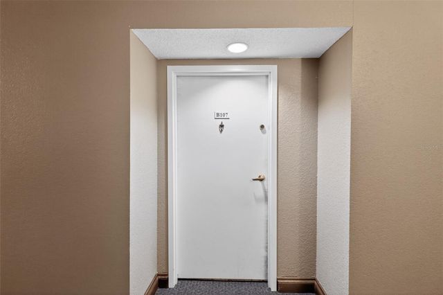 2333 FEATHER SOUND DRIVE B107, Clearwater, FL 33762