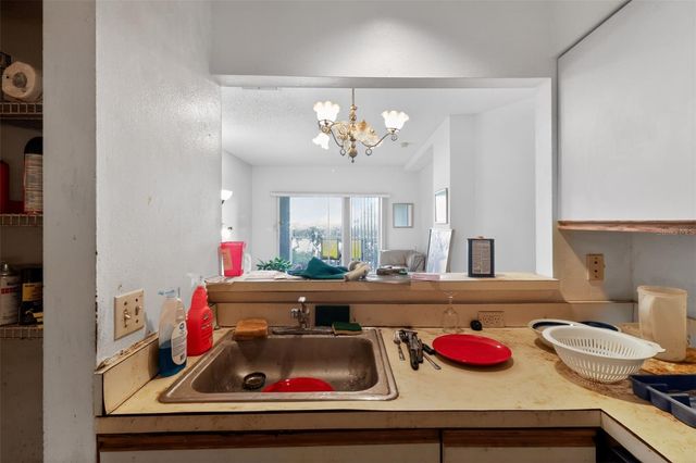 2333 FEATHER SOUND DRIVE B107, Clearwater, FL 33762