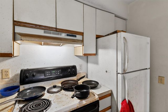 2333 FEATHER SOUND DRIVE B107, Clearwater, FL 33762