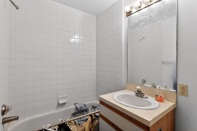 2333 FEATHER SOUND DRIVE B107, Clearwater, FL 33762