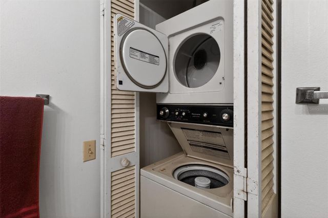 2333 FEATHER SOUND DRIVE B107, Clearwater, FL 33762