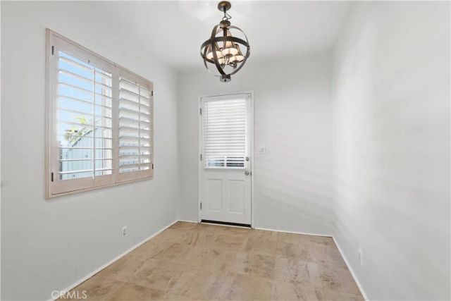 10832 Huston, North Hollywood, CA 91601