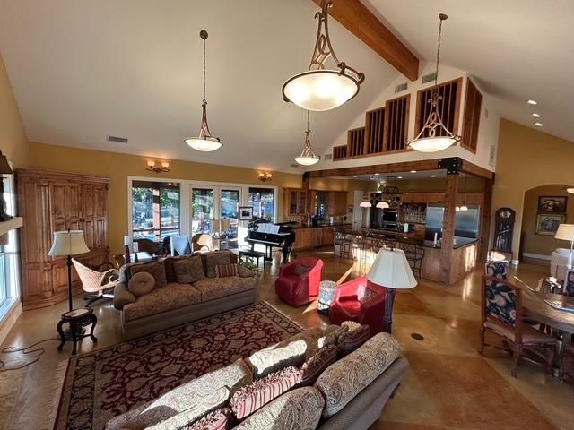 306 Charles Rd, Kerrville, TX 78028