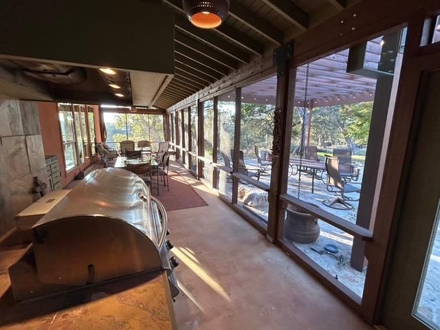 306 Charles Rd, Kerrville, TX 78028