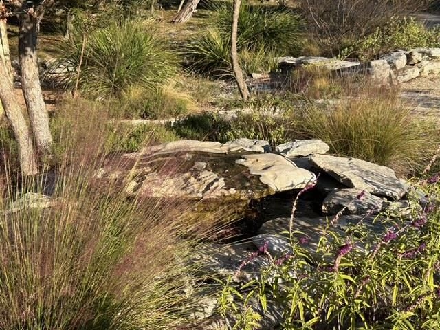 306 Charles Rd, Kerrville, TX 78028