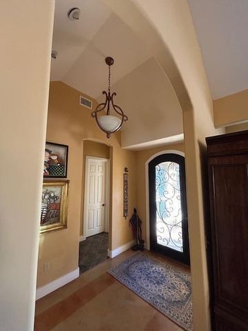 306 Charles Rd, Kerrville, TX 78028