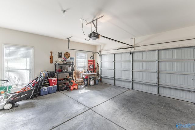 100 Brookslanding Drive, Huntsville, AL 35811