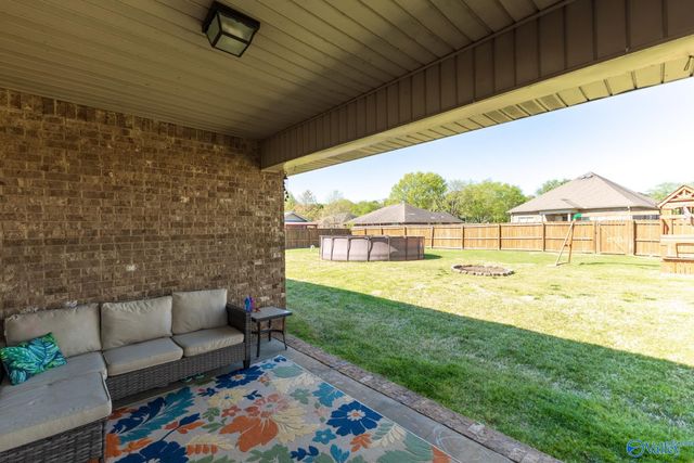 100 Brookslanding Drive, Huntsville, AL 35811