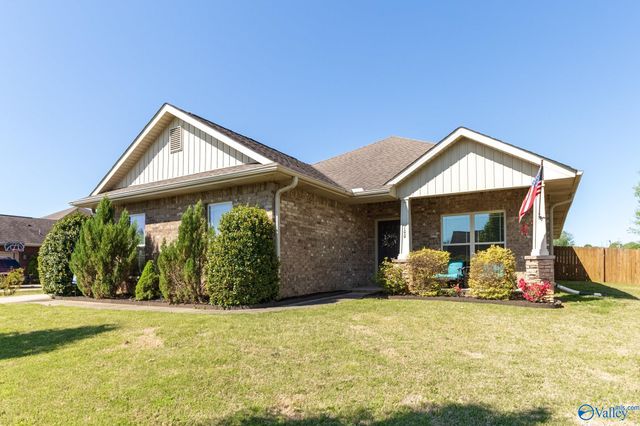 100 Brookslanding Drive, Huntsville, AL 35811