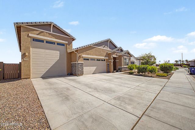 3775 E TERREL Street, San Tan Valley, AZ 85143