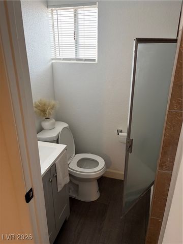 304 Rossmoyne Avenue, North Las Vegas, NV 89030