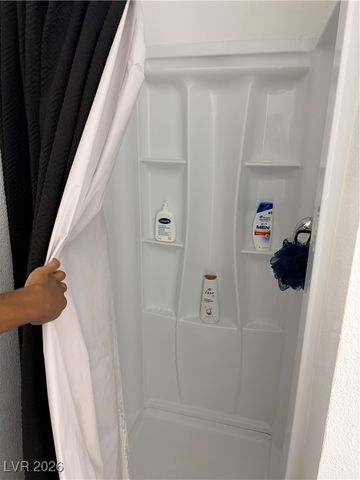 304 Rossmoyne Avenue, North Las Vegas, NV 89030