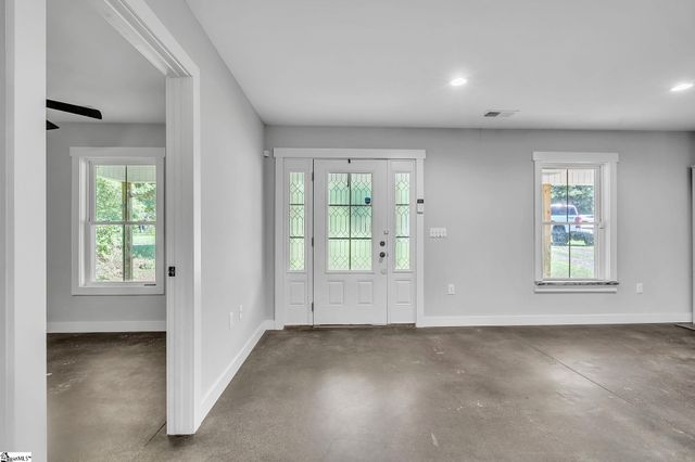 111 Stevenson Drive, Belton, SC 29627