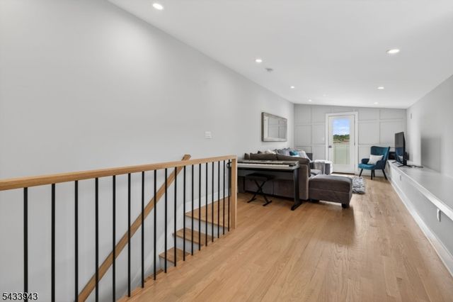29 Blaine St B, Millburn Twp., NJ 07041