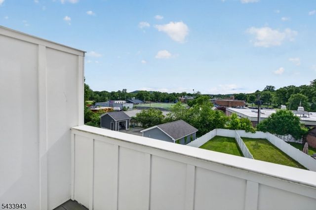 29 Blaine St B, Millburn Twp., NJ 07041