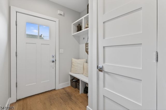 29 Blaine St B, Millburn Twp., NJ 07041