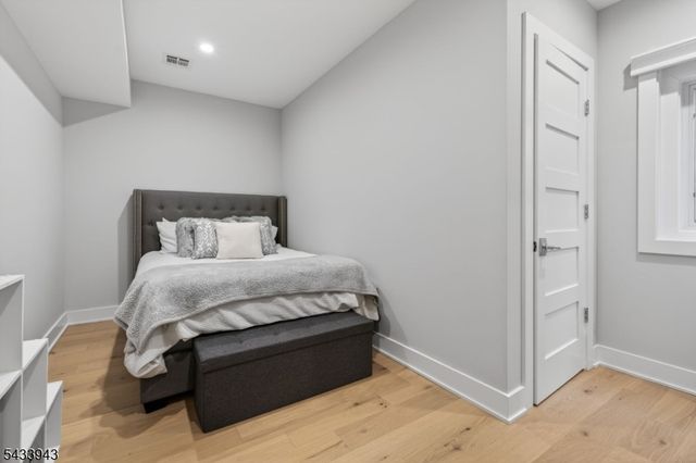 29 Blaine St B, Millburn Twp., NJ 07041