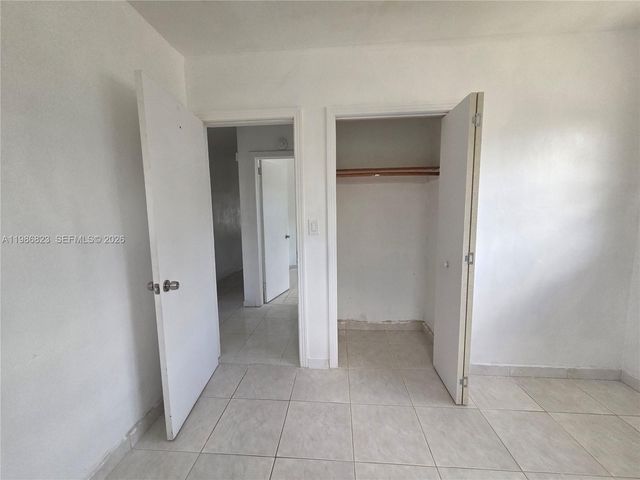 3061 NW 83rd Ter, Miami, FL 33147