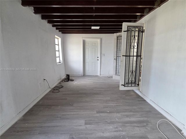 3061 NW 83rd Ter, Miami, FL 33147