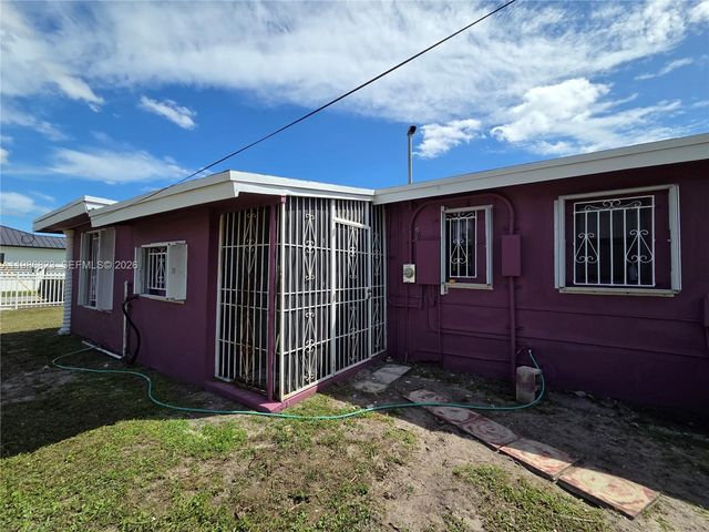 3061 NW 83rd Ter, Miami, FL 33147