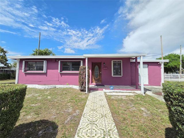 3061 NW 83rd Ter, Miami, FL 33147