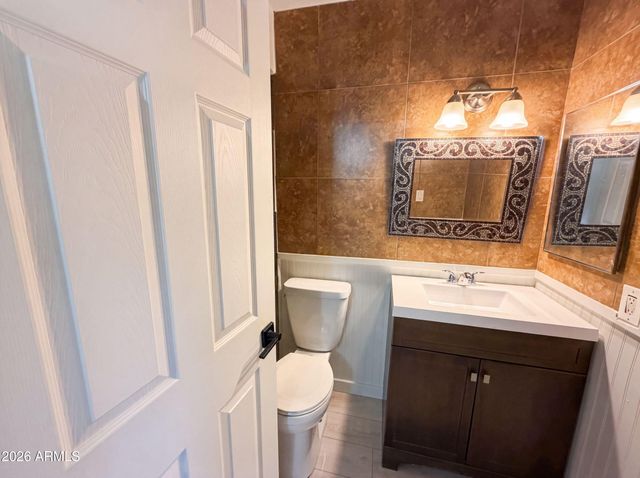 2027 W CORRINE Drive, Phoenix, AZ 85029
