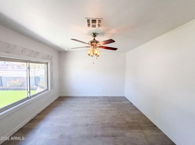 2027 W CORRINE Drive, Phoenix, AZ 85029