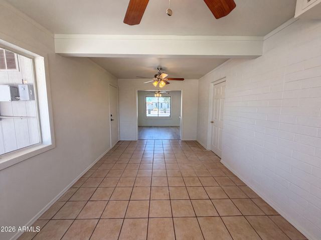 2027 W CORRINE Drive, Phoenix, AZ 85029