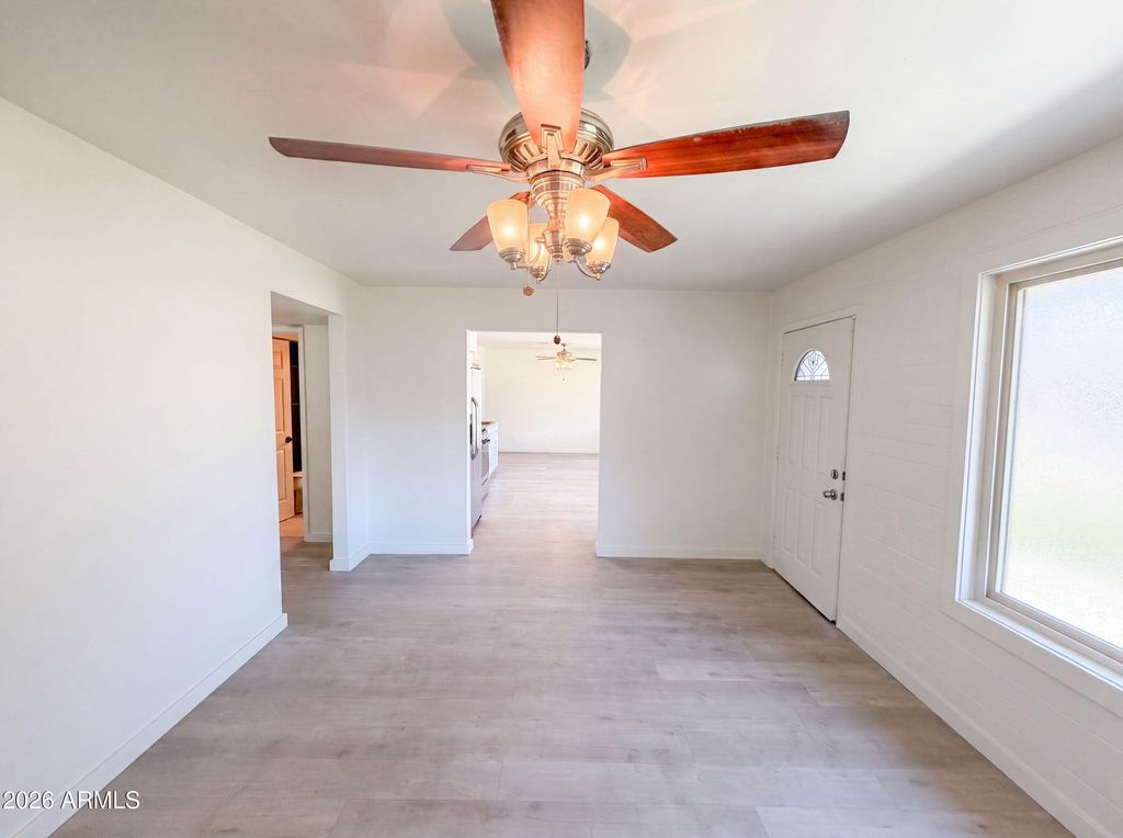 2027 W CORRINE Drive, Phoenix, AZ 85029 — photo 3