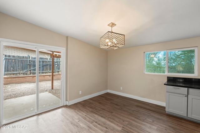 7045 N Camino De La Tierra, Tucson, AZ 85741
