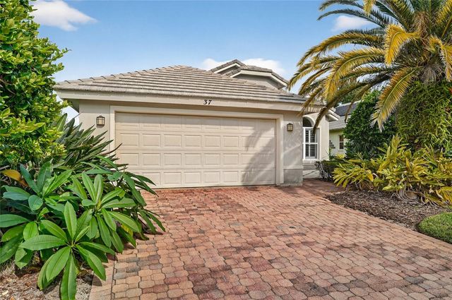 37 BAY POINTE DRIVE, Ormond Beach, FL 32174