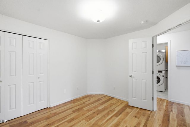 62815 Snowcap Court, Bend, OR 97701