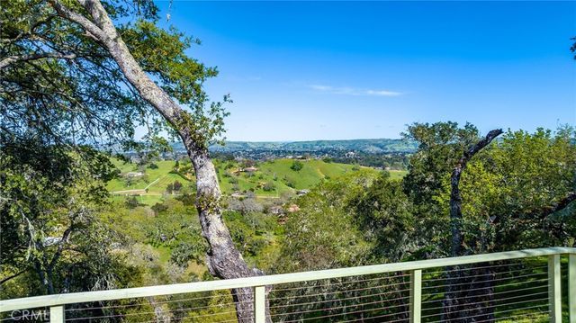 10870 Santa Ana, Atascadero, CA 93422