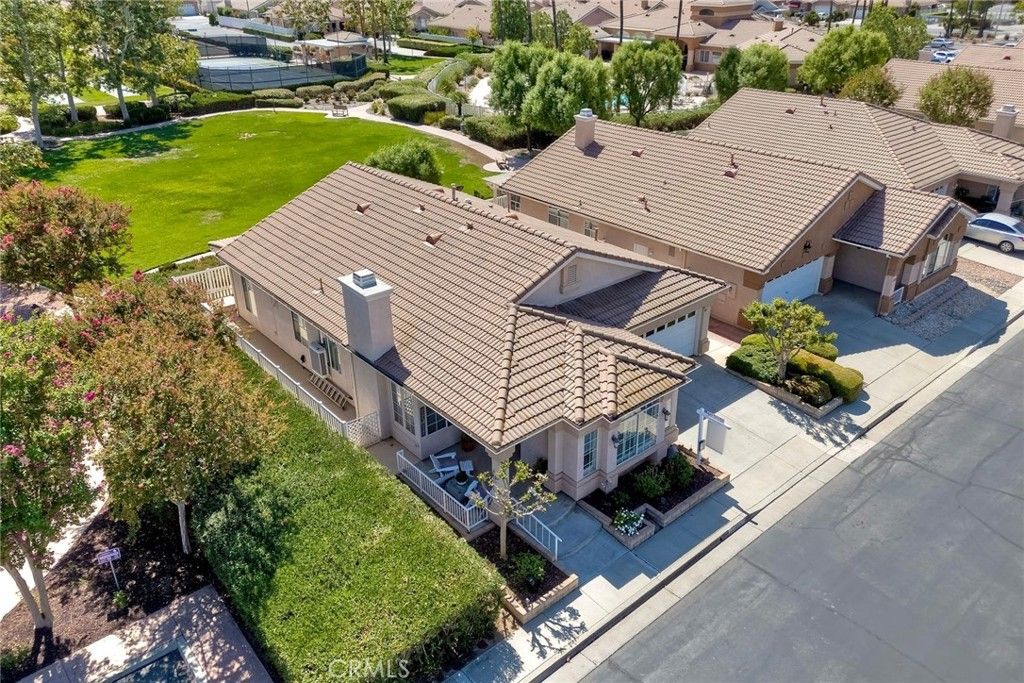 27881 Invitation, Sun City, CA 92585 — photo 4