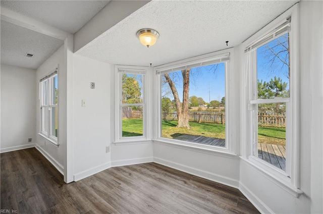 3805 Buckhorn PL, Virginia Beach, VA 23456