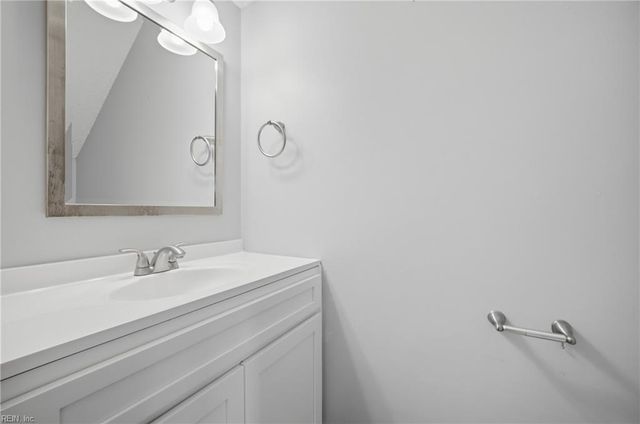 3805 Buckhorn PL, Virginia Beach, VA 23456