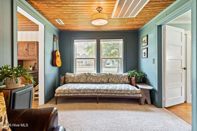 602 E Wilmington Street, Saint Helena, NC 28425