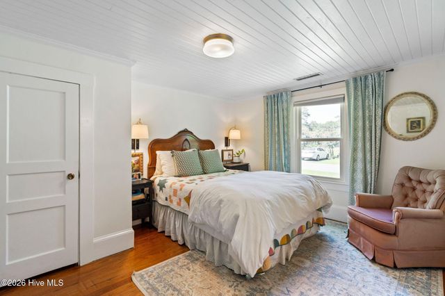 602 E Wilmington Street, Saint Helena, NC 28425