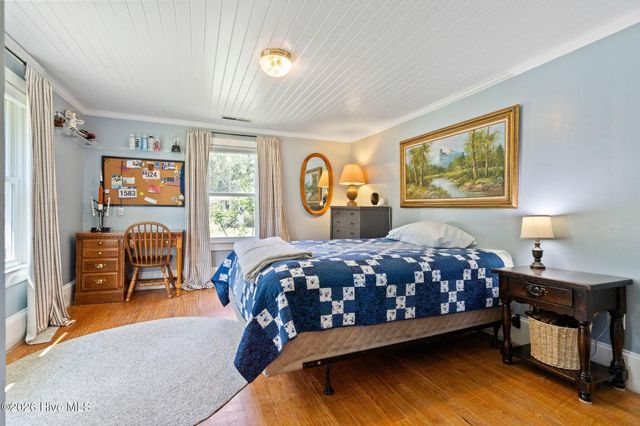 602 E Wilmington Street, Saint Helena, NC 28425