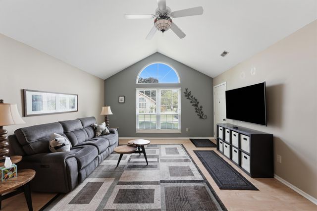 5608 Blendon View Court, Columbus, OH 43230