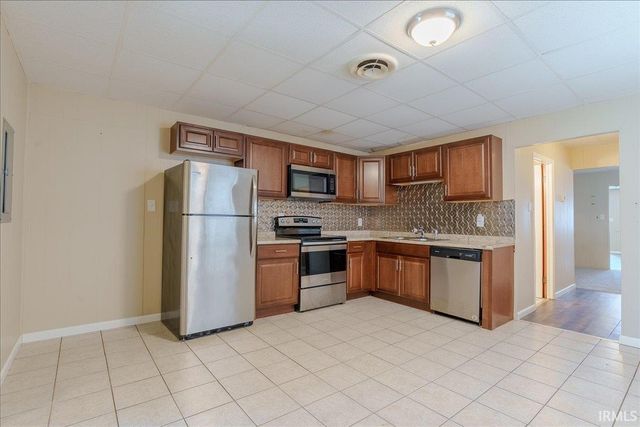 2601 W Virginia Street, Evansville, IN 47712
