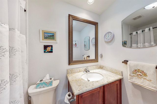 5333 Richmond Avenue 21, Houston, TX 77056