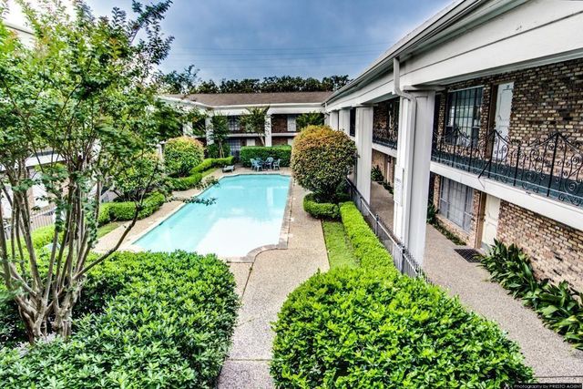 5333 Richmond Avenue 21, Houston, TX 77056