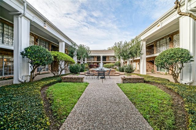 5333 Richmond Avenue 21, Houston, TX 77056