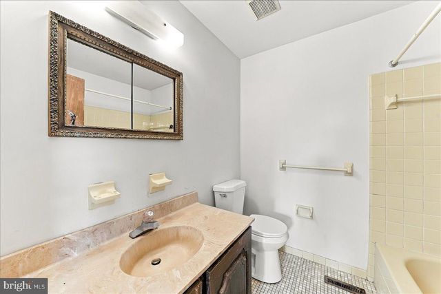 2603 HIGHLAND TER, Holmes, PA 19043