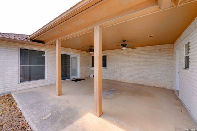 162 Oakside, Universal City, TX 78148