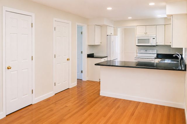 8 Baker Avenue, Lexington, MA 02421