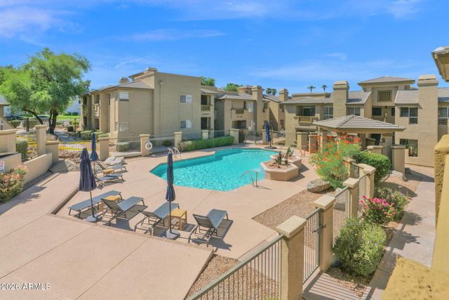 1880 E MORTEN Avenue 225, Phoenix, AZ 85020