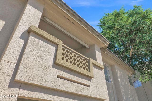 1880 E MORTEN Avenue 225, Phoenix, AZ 85020